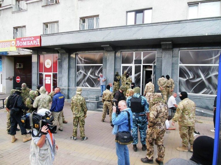 Активисты разгромили в Харькове подпольное казино