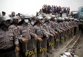Протесты и столкновения в столице Индонезии Джакарте