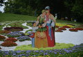 Выставка цветов на Певческом поле в Киеве