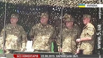 Военным в Харьковской области вручили 170 единиц военной техники