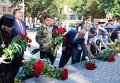 Руководство Одессы возложило цветы к памятнику Тараса Шевченко