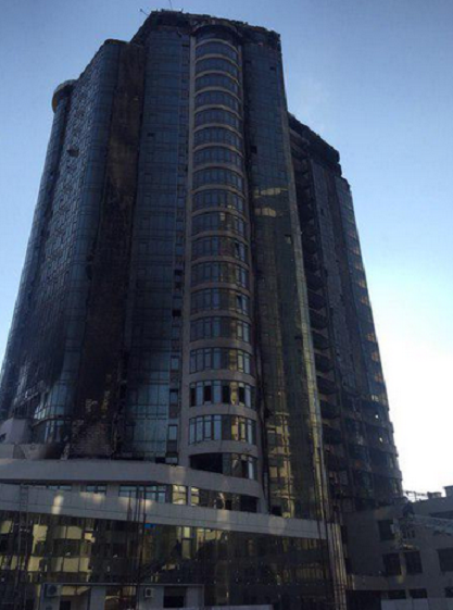 Последствия пожара в элитном многоэтажном доме в Одессе