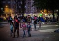 Беженцы в парке в Белграде, Сербия