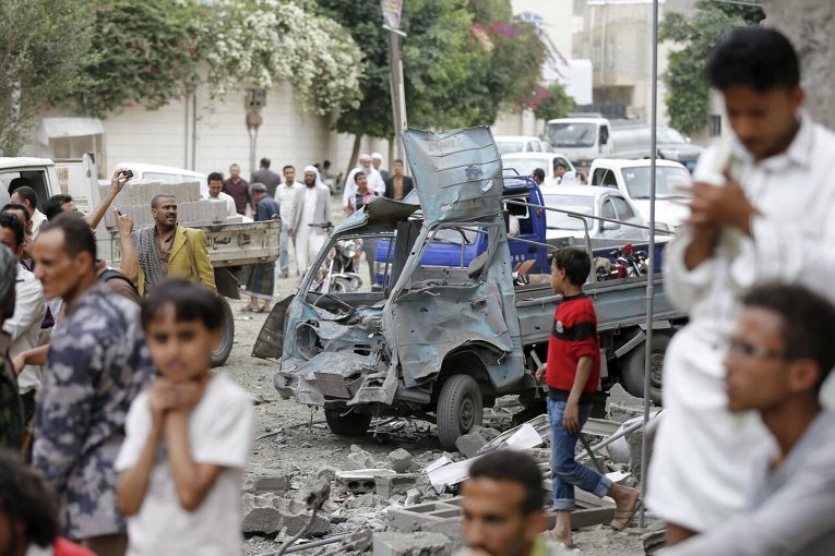 Последствия авиаудара в Сане, Йемен, нанесенного Саудовской Аравией