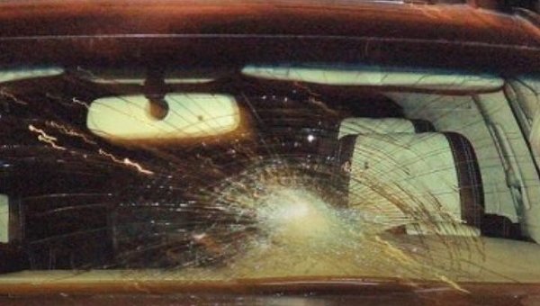 Разбитый автомобиль мэра Винников