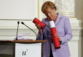 Канцлеру Германии Ангеле Меркель вручена почетная степень Бернского университета