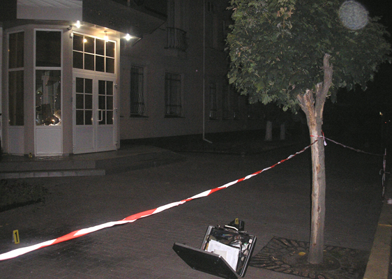 Взрыв у областной прокуратуры в Ровно