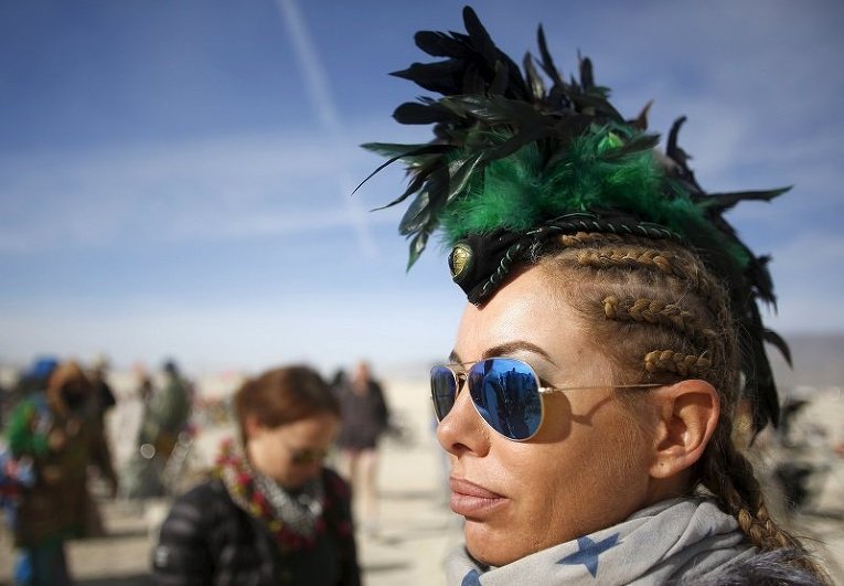 Участница фестиваля Burning Man в Неваде (США)