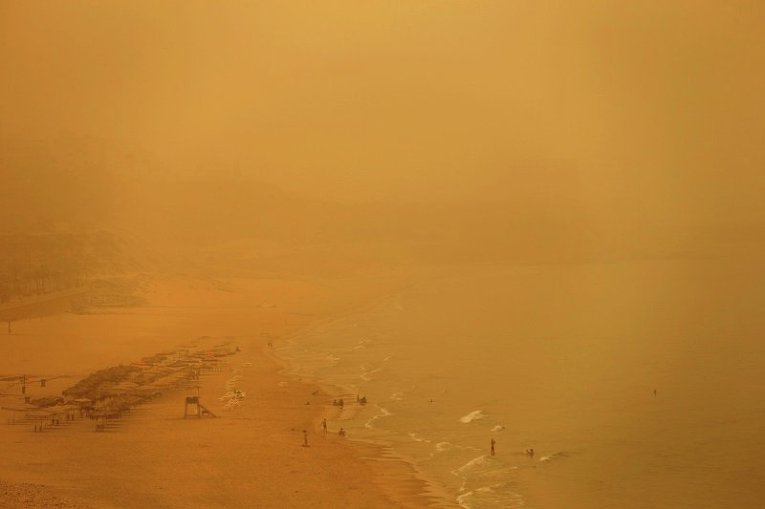 Песчанная буря в Бейруте, Ливан