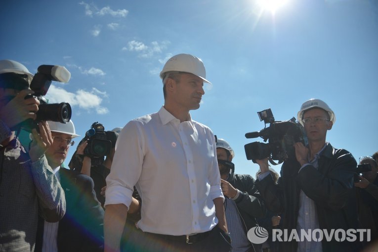 Мэр Киева Виталий Кличко на месте демонтажа незаконной застройки
