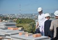 Мэр Киева Виталий Кличко на месте демонтажа незаконной застройки