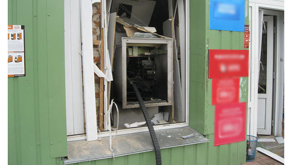 Взорванный банкомат. Архивное фото