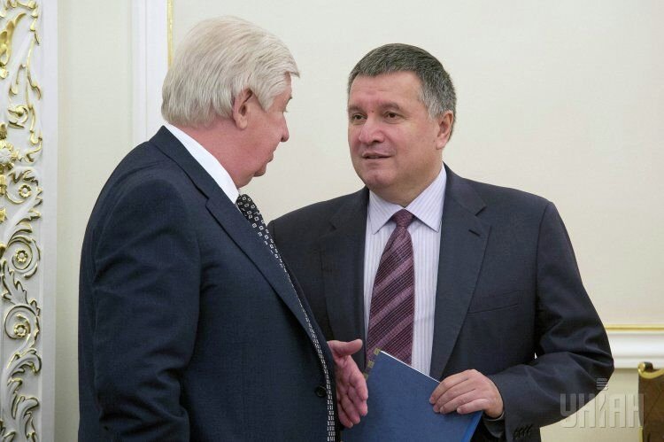 Арсен Аваков и Виктор Шокин на заседании СНБО