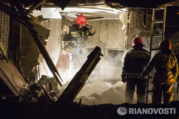 Обрушение жилого дома в Омске