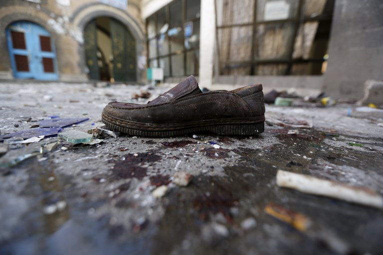 Жертвами теракта в мечети столицы Йемена стали 15 человек