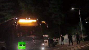 Автобусы с беженцами закидали камнями в Финляндии