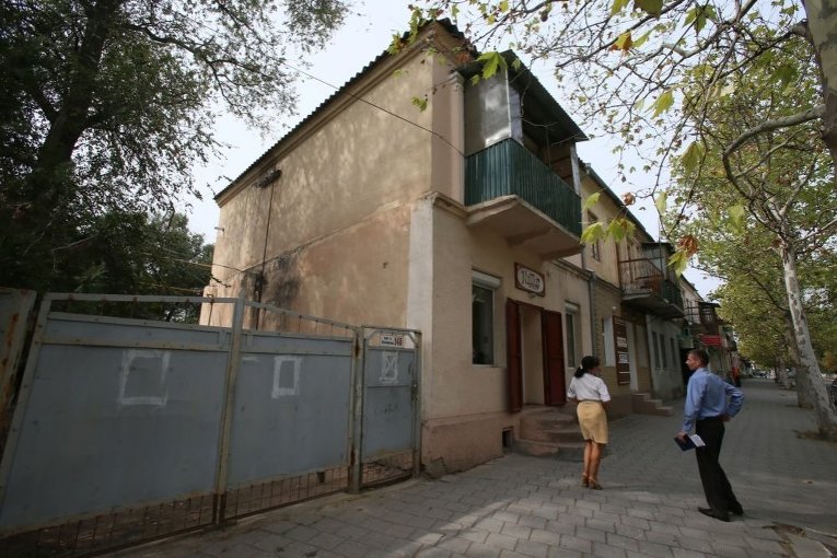 Дом, где жил Петр Порошенко в Болграде