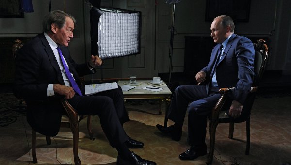 Путин дал интервью американскому журналисту