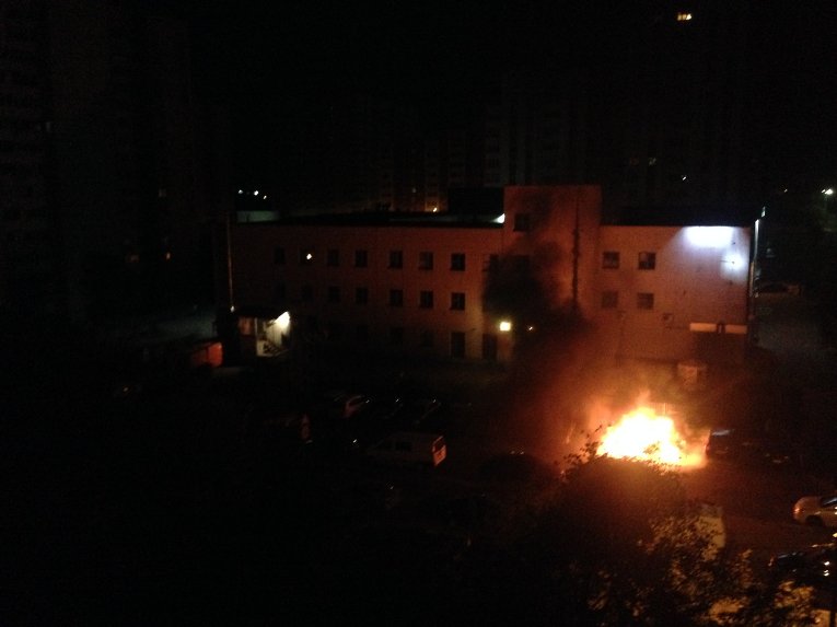 В Киеве сгорели три автомобиля