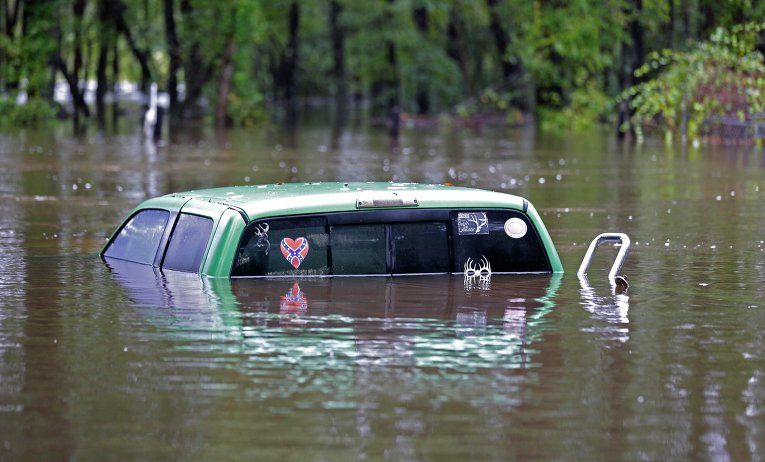 Последствия наводнения в Южной Каролине