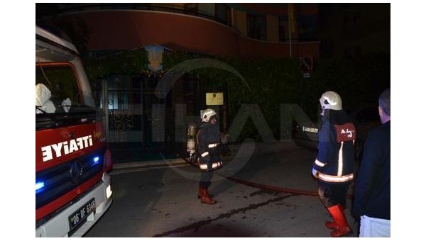 Пожар в посольстве Украины в Турции