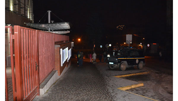 Взрыв на территории консульства во Львове