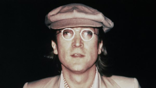 Джон Леннон. Архивное фото