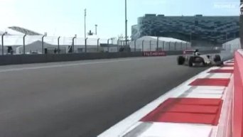 Карлос Сайнс-младший попал в аварию на Гран-при России в Сочи