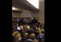 Гимн Украины в метро. Видео