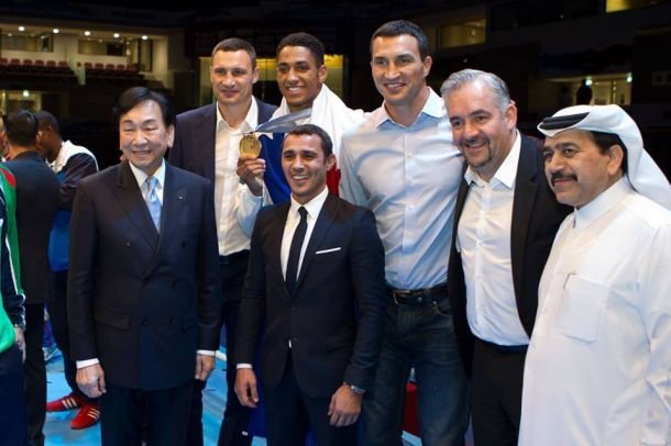 Братья Кличко на чемпионате мира в Катаре