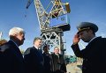 Петр Порошенко во время посещения судостроительно-судоремонтного завода компании Нибулон в Николаевской области