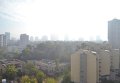 Дым от тлеющих торфяников под Киевом
