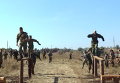 Бойцы 25-й бригады ВДВ ВСУ на полосе препятствий