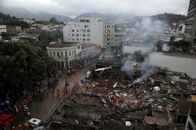 Последствия взрыва в Рио-де-Жанейро