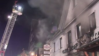 Пожар в немецком городе Пфорцхайм в здании, где располагался приют для беженцев