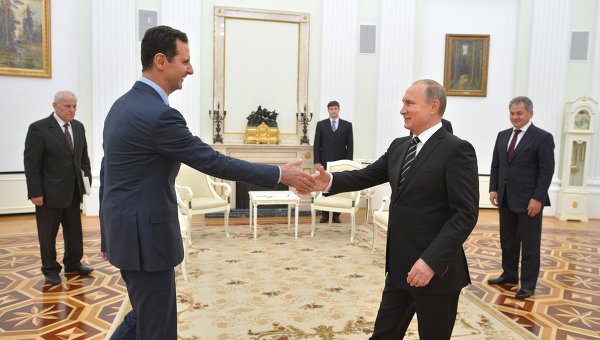Президенты Сирии Башар Асад и России Владимир Путин. Архивное фото