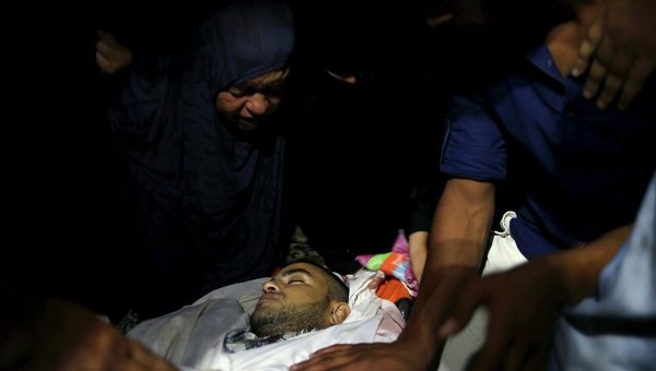 Палестинский боец убитый израильскими военными на границе Сектора Газа.