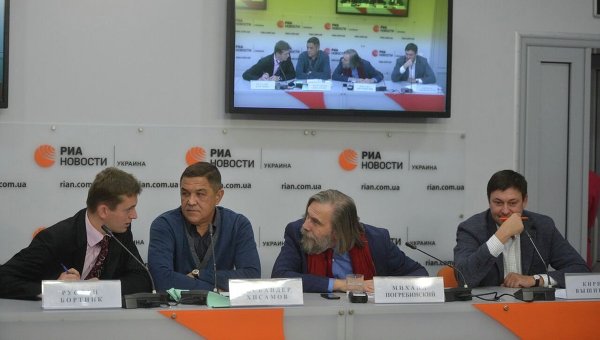 Руслан Бортник, Искандер Хисамов, Михаил Погребинский и Кирилл Вышинский (слева направо)