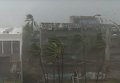 Мощнейший ураган Патрисия вызвал многочисленные оползни. Видео