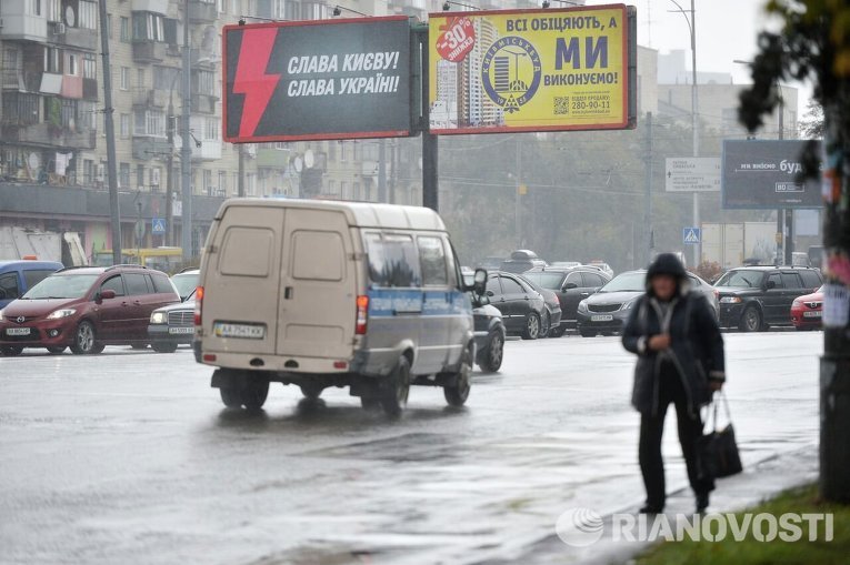 Скрытая агитация в Киеве в день тишины перед местными выборами