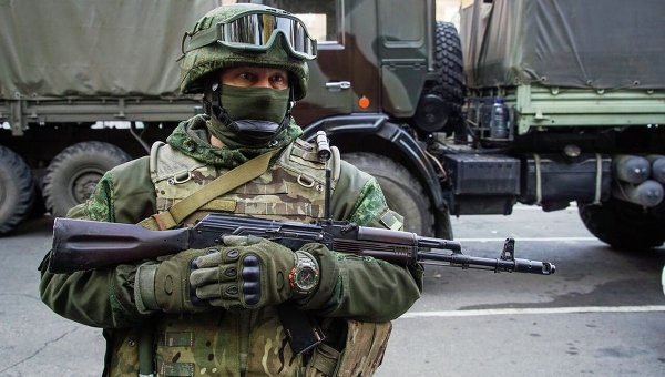 Боец Вооруженных сил Украины во время обмена пленными. Архивное фото