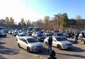 Машины активистов Автомайдана перед поездкой к дому Порошенко