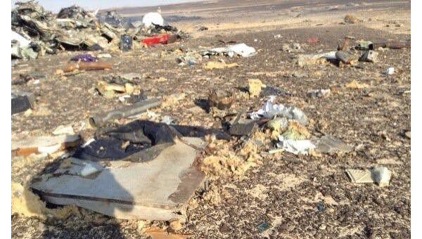 На месте крушения российского самолета в Египте