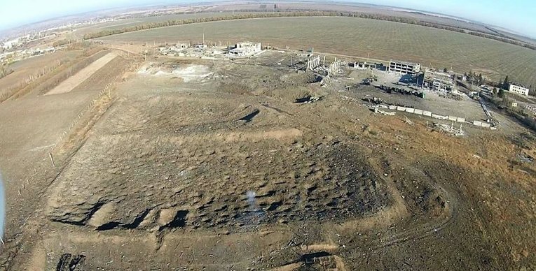 Последствия ЧП на арсенале боеприпасов ВСУ в Сватово с высоты птичьего полета