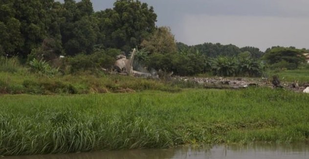 Фото рухнувшего Ан-12 в Южном Судане