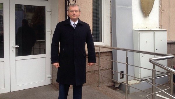 Народный депутат Александр Вилкул после допроса в Генеральной прокуратуре Украины